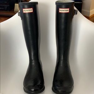 Hunter Boots Huntress Style WIDE CALF